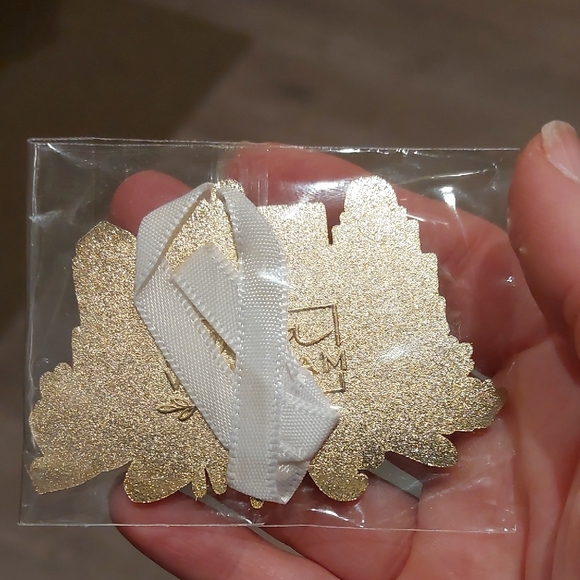 NWT Boston City Skyline Souvenir Christmas Tree Ornament - Picture 2 of 2